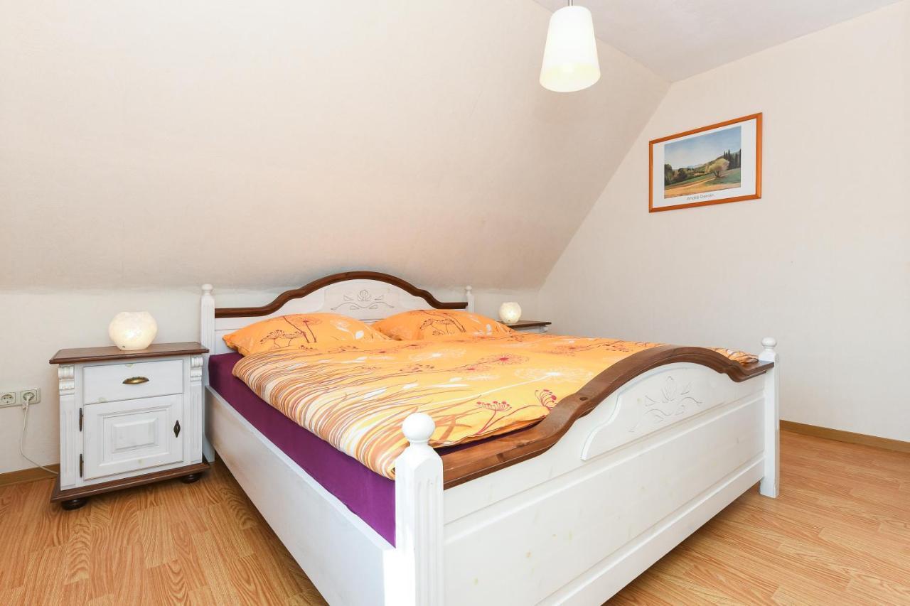 Ferienwohnung Im Haus Weinstock Esens Εξωτερικό φωτογραφία